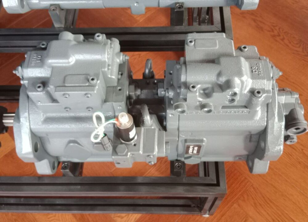 Главный гидравлический насос Doosan DH225-7 K3V112DT1CER-9C32