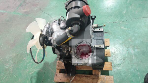 Diesel engine Isuzu 3LB1