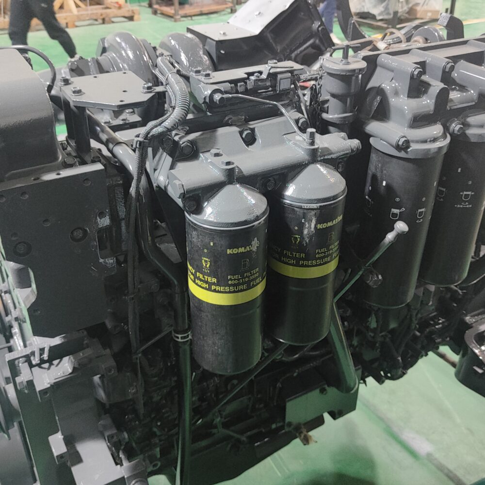 Diesel engine Komatsu SAA6D140E-5